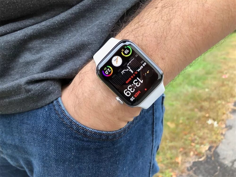 Apple watch se2. Эпл вотч se 44 мм. Часы АПЛ вотч se. Apple watch Series se. Apple watch Series 3 нфс.