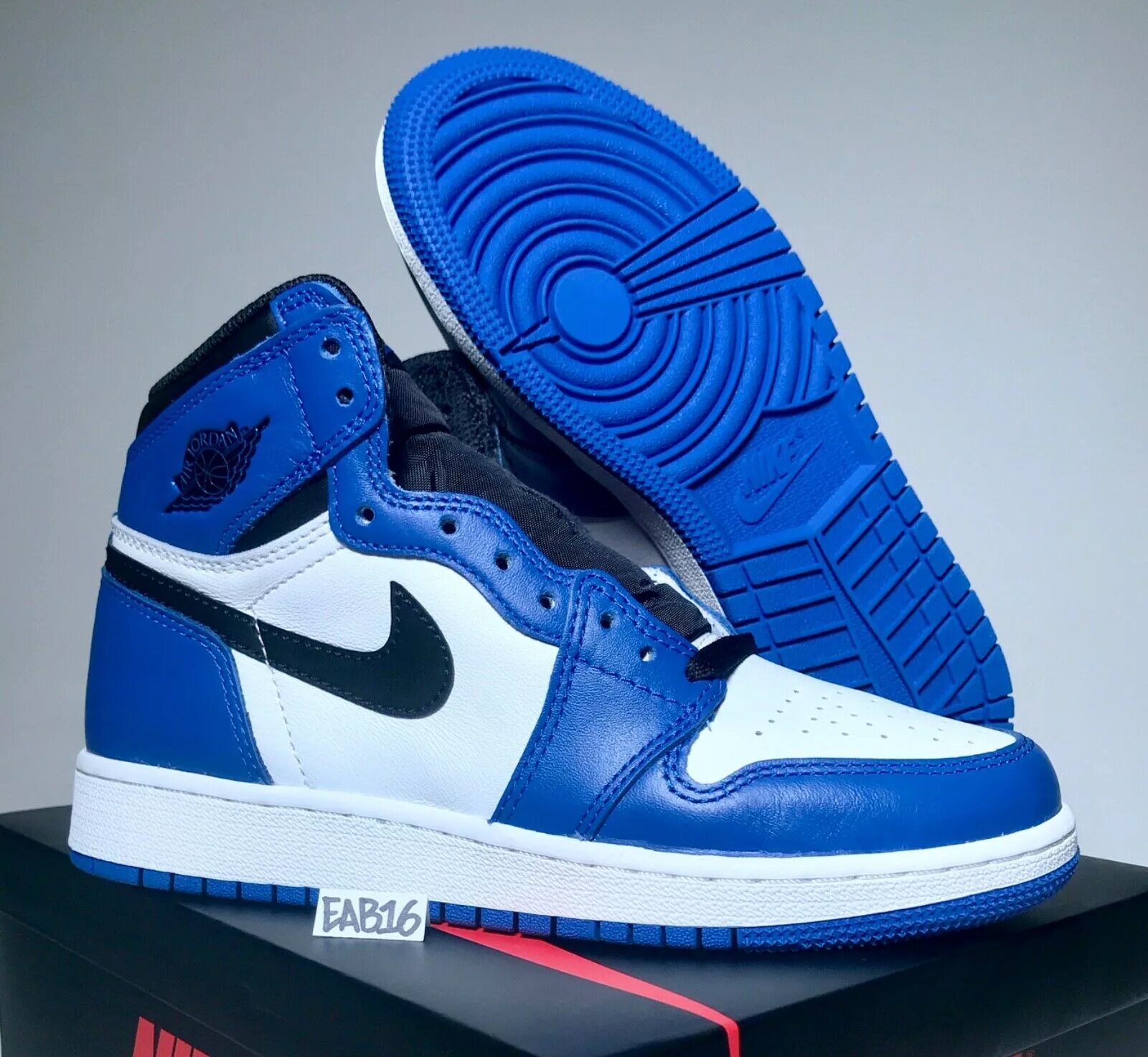 Nike Air Jordan 1 High Royal Blue. Nike Air Jordan 1 Royal Blue. Nike Air Jordan 1 Blue Black.