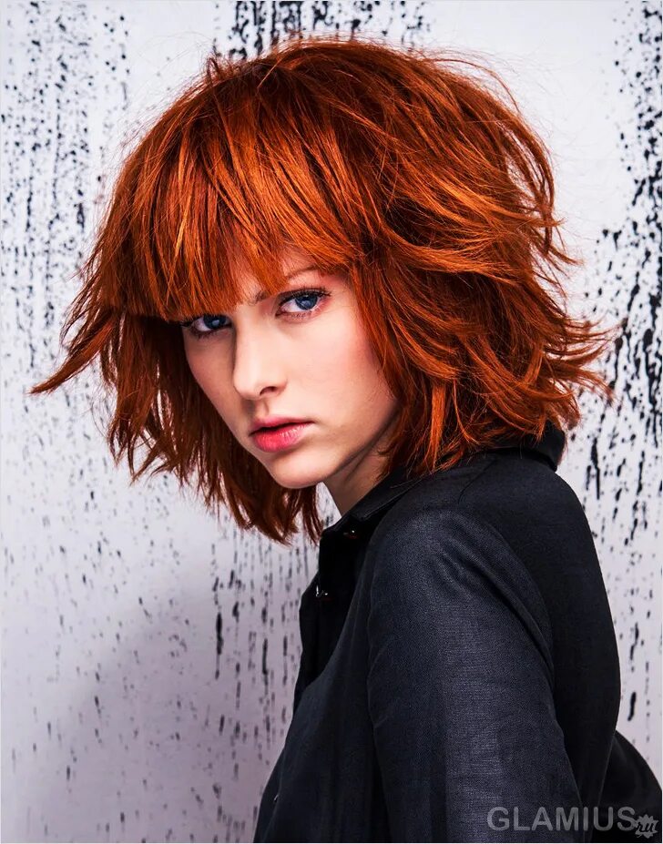 стрижки с челкой рыжие