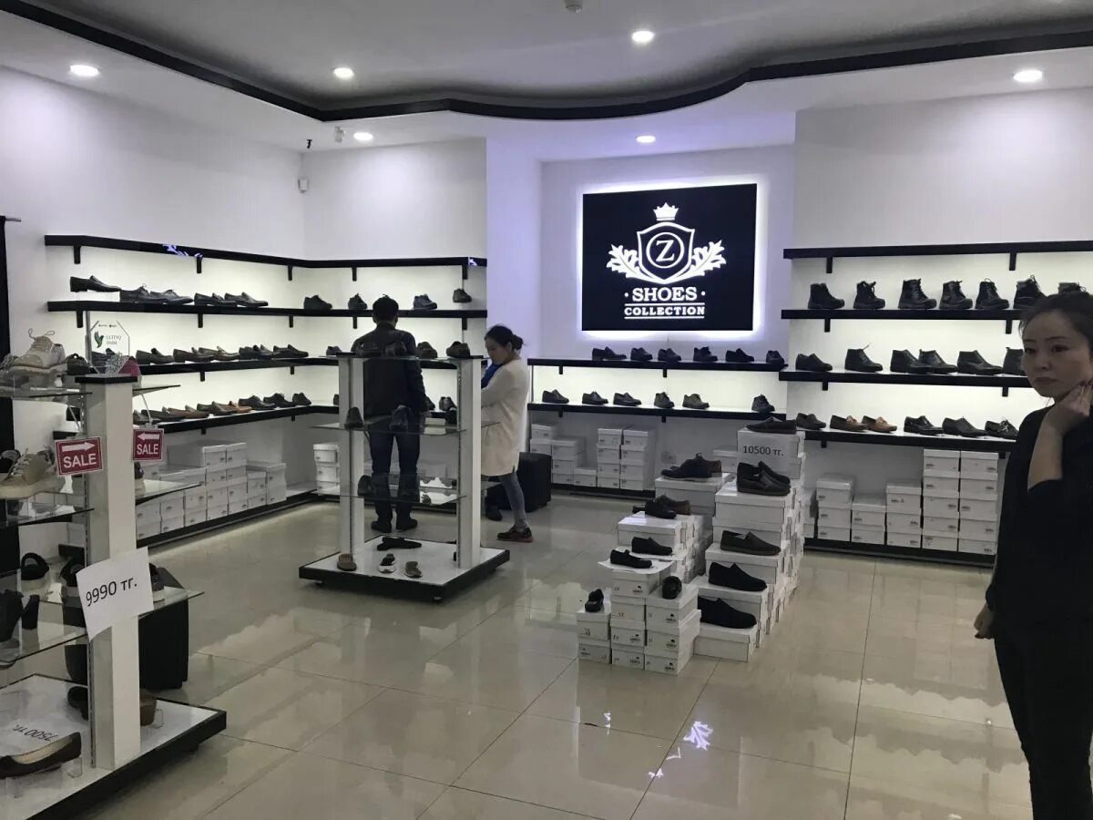 Магазины производителей обуви. Shoes a-z. Шойс. 365 Shoes улица Пушкина Ереван. Sultan Shoes.