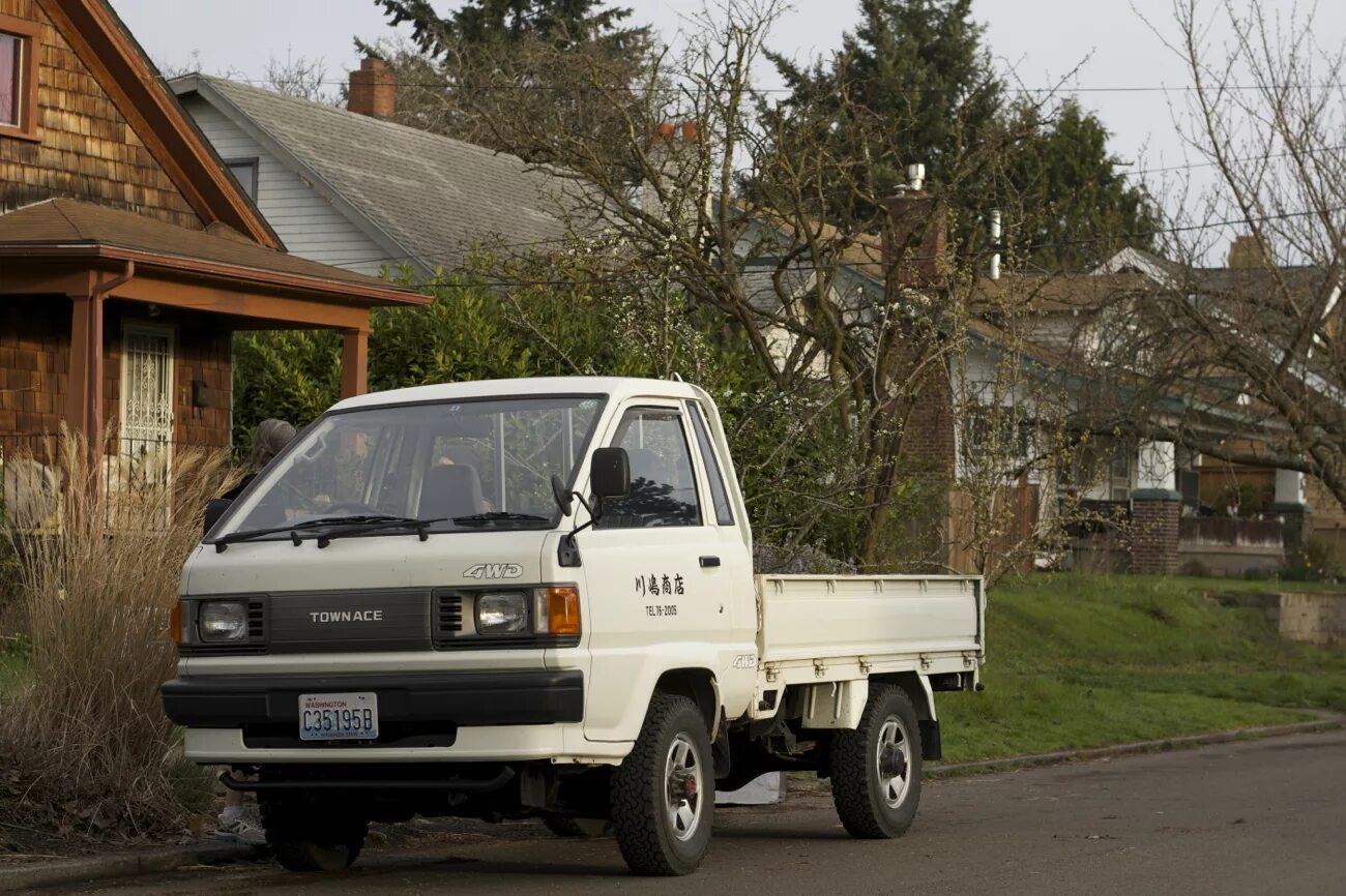 Toyota Lite Ace 1986. Toyota Lite Ace Truck 4wd. Toyota Town Ace Truck 4wd. Toyota Town Ace грузовой. Грузовик литайс купить