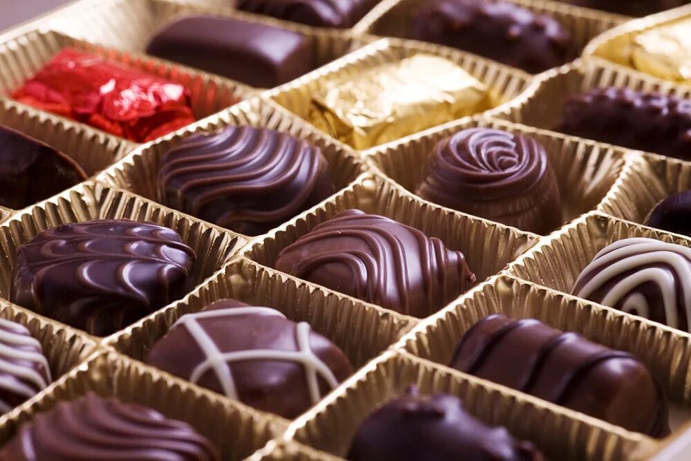 шоколад разный.