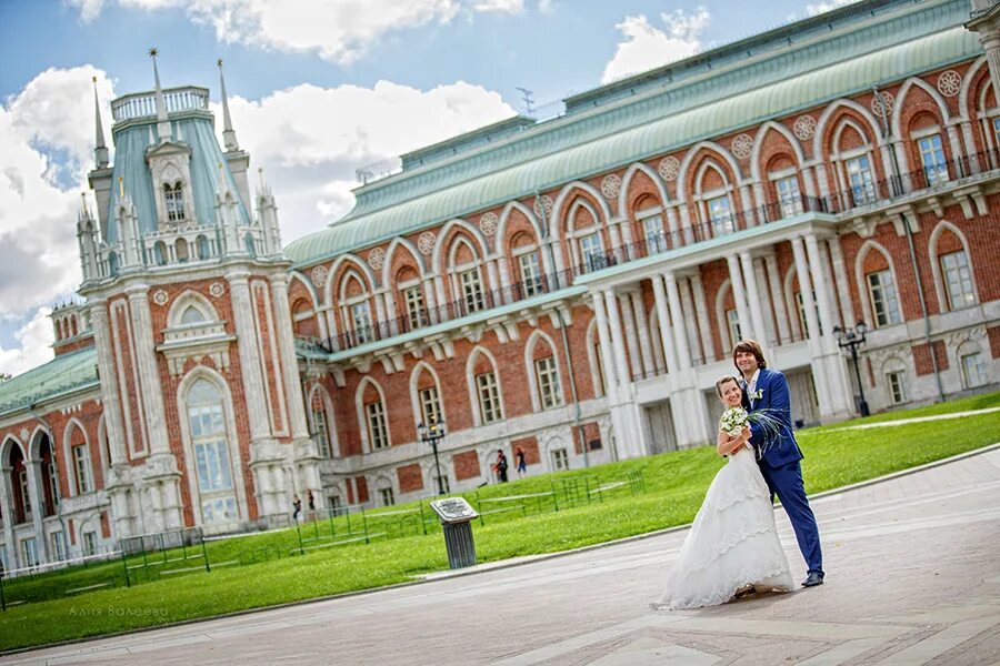 Работа в царицыно для женщин. Дворец бракосочетания царицыно. загс в парке царицыно. парк царицыно свадьба. свадьба царицыно музей.