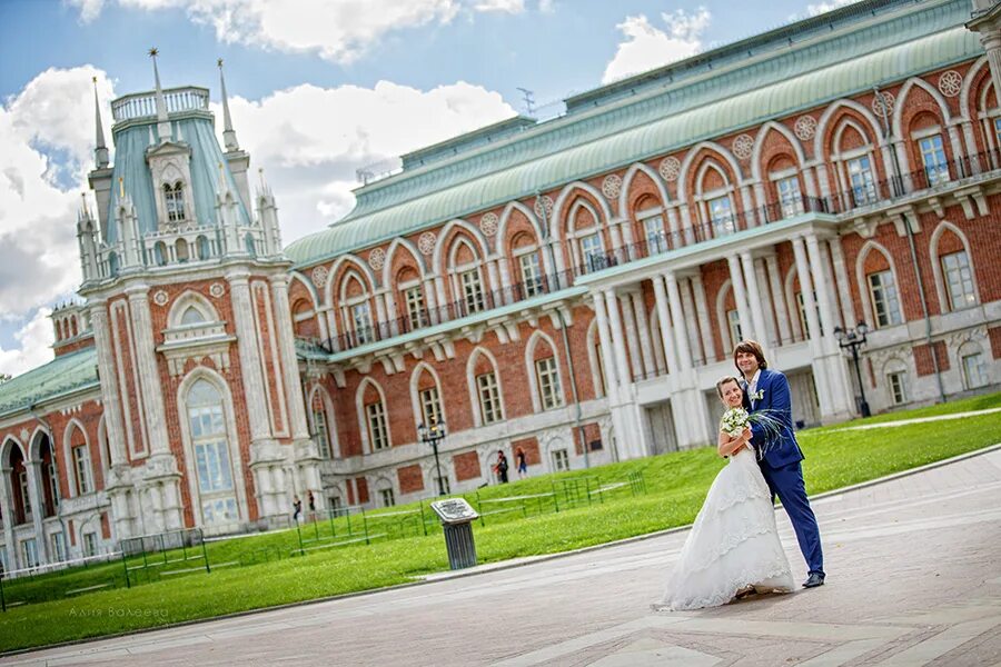 Царицыно студии. Дворец бракосочетания Царицыно. ЗАГС В парке Царицыно. Свадьба во Дворце Царицыно.