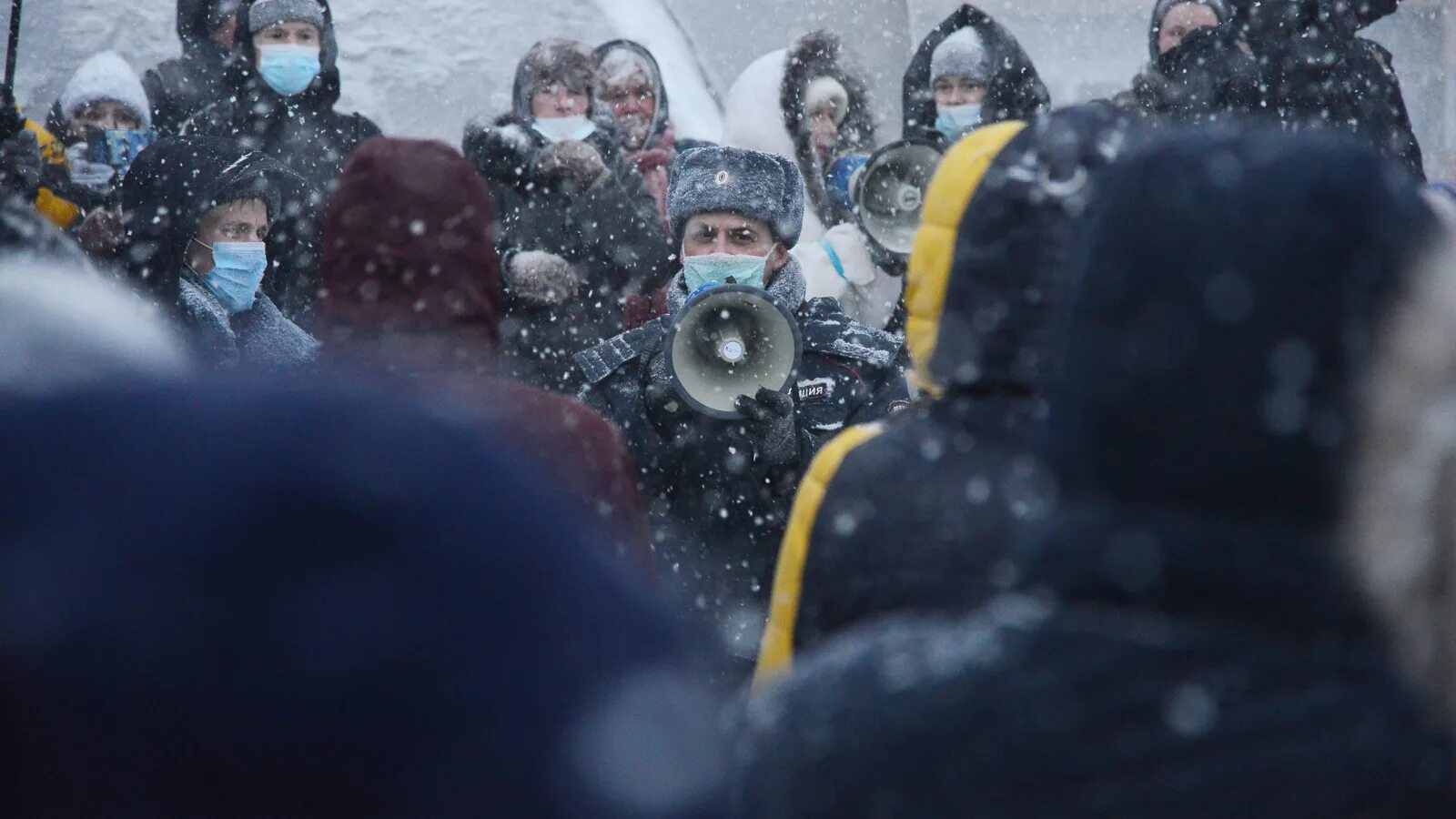 Новости 23 ютуб. Массовые беспорядки в России. Массовые беспорядки митинг. Организация массовых беспорядков. Беспорядки в Архангельске.