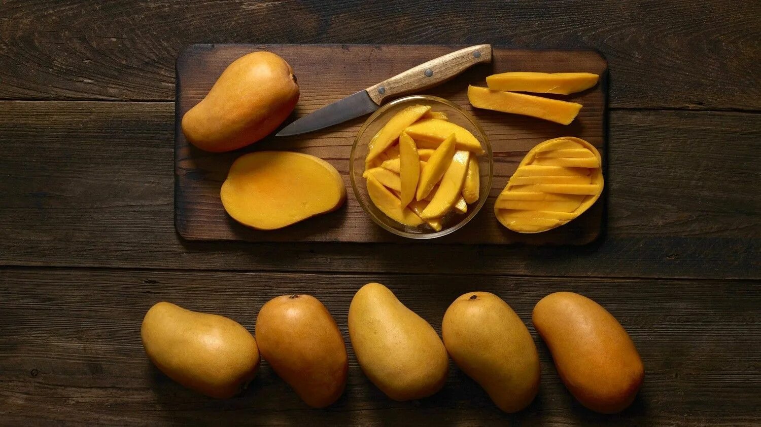 Манго фуд зато. Ataulfo сорт манго. honey &amp; mango. копченое манго. khasan food манго.