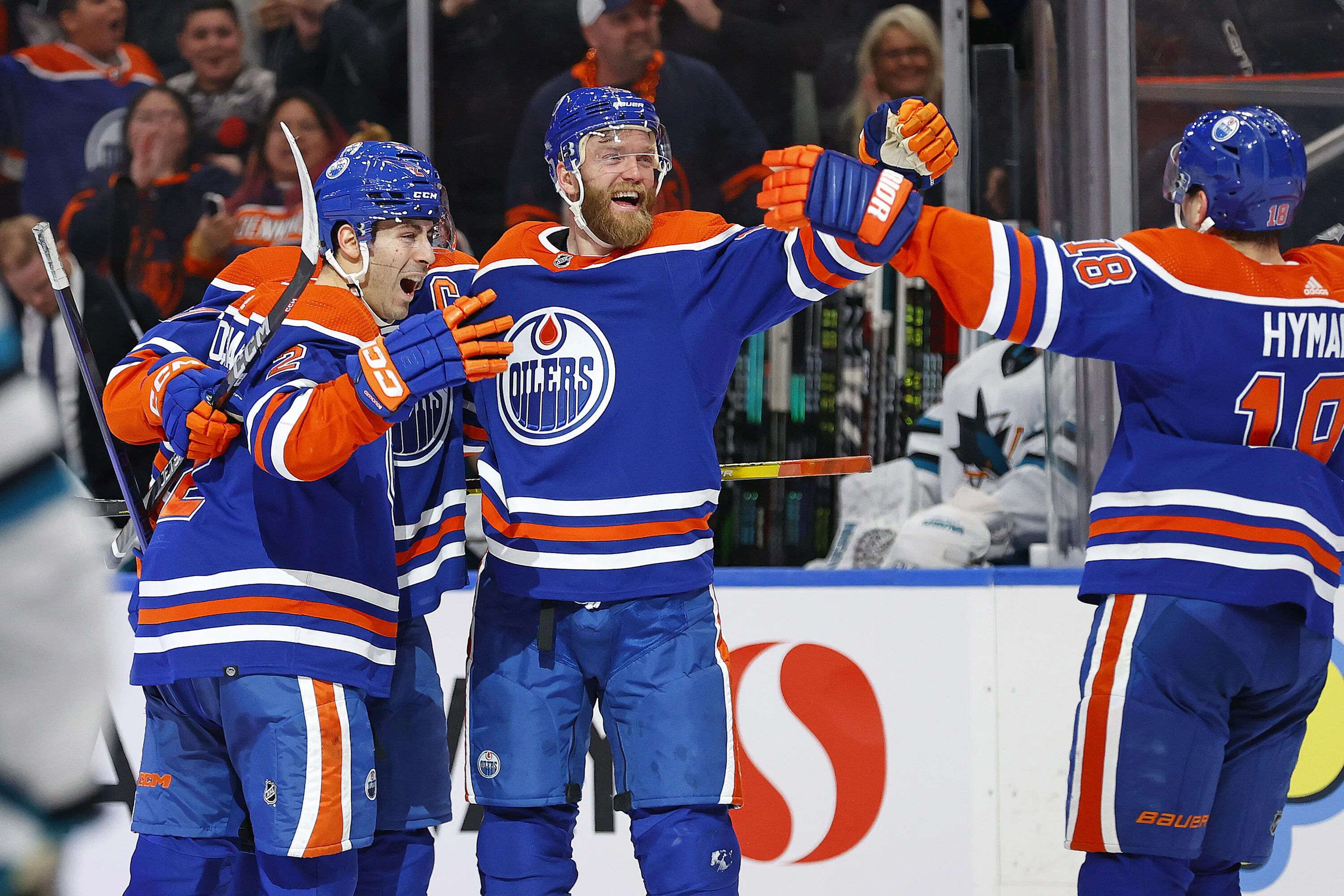 Как сыграл эдмонтон сегодня. Эдмонтон. oilers. форма oilers. эдмонтон лузер.