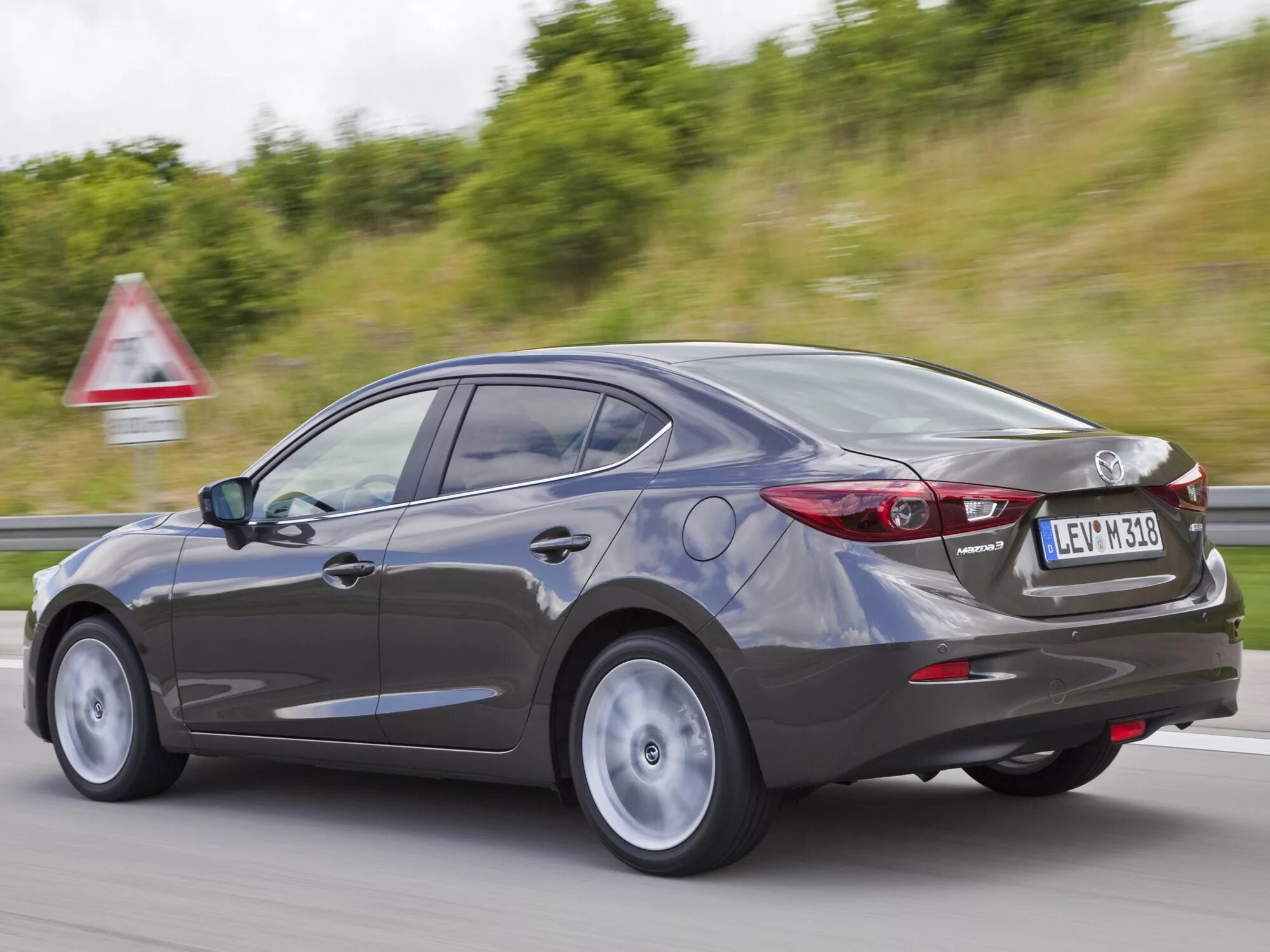 Mazda 3 iii (bm). Мазда 3 bm седан. Mazda 3 2013. Mazda 3 2013 хэтчбек. Mazda 3 iii (bm).