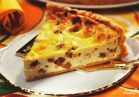 С изюмом пирог с молоком