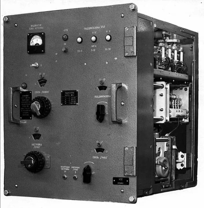 Купить р 140. Усс р-140. Р-140 радиостанция Усс. Радиостанция береза р-140. Блок ум р-140 береза.