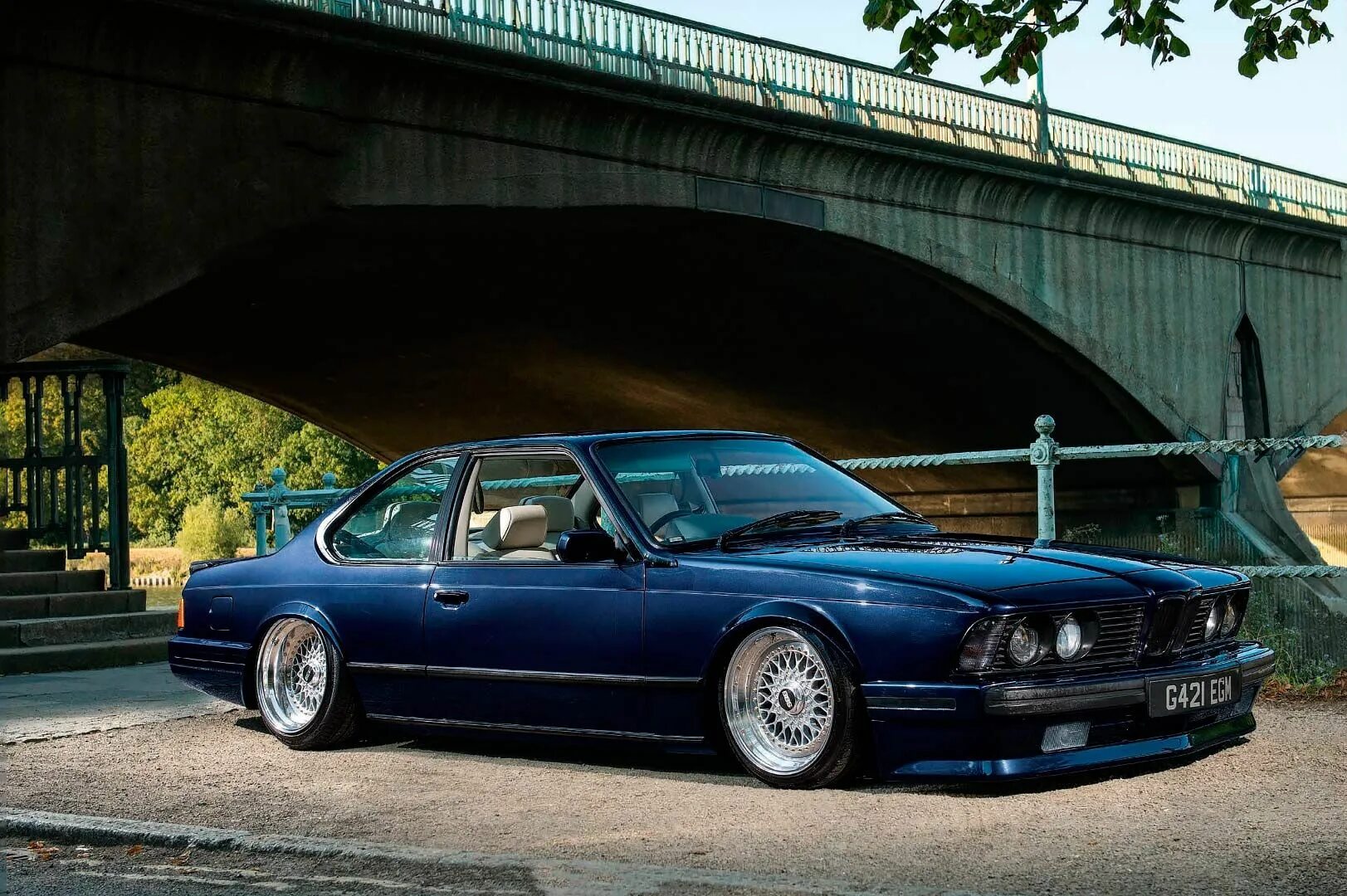 Купить е 24. BMW e24. BMW e24 635csi. BMW m6 e24. BMW 635 e24 stance.