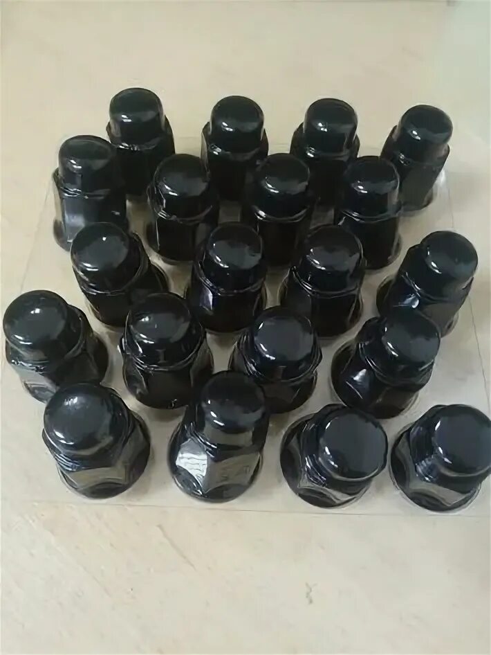 Гайки колесные м12х1. 5 cst 100207. 5. Черные гайки для литых. 5 черные.