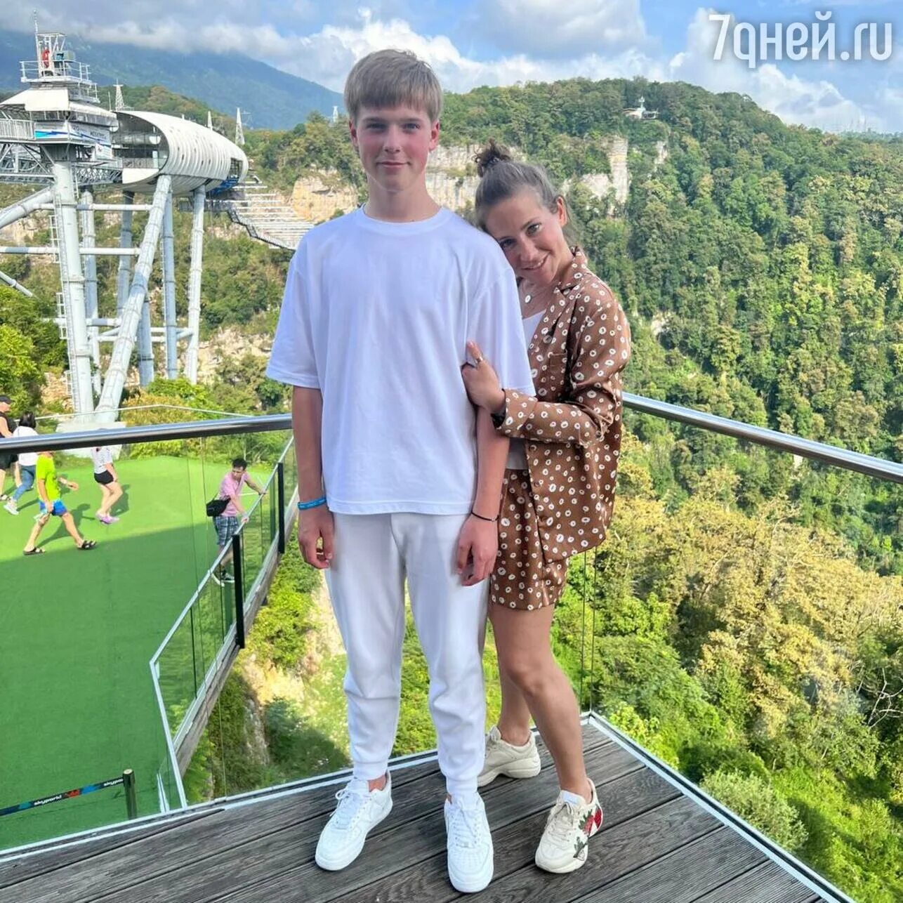 Младший сын певицы Валерии женился, какой была свадьба 21-летнего Арсения Шульги