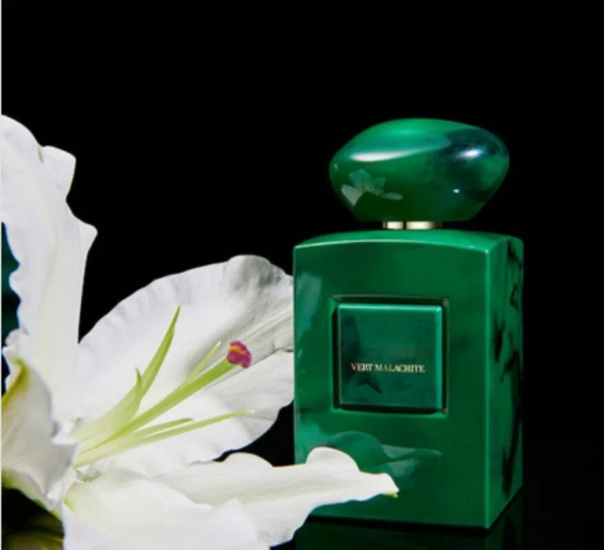 Armani prive malachite. Giorgio Armani prive Vert Malachite. Armani prive Vert Malachite 50ml EDP. Armani prive Vert Malachite Giorgio Armani. Армани Прайв зеленые.