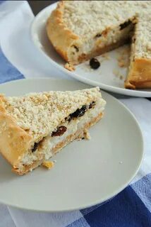 Сладкий пирог с курагой и рисом
