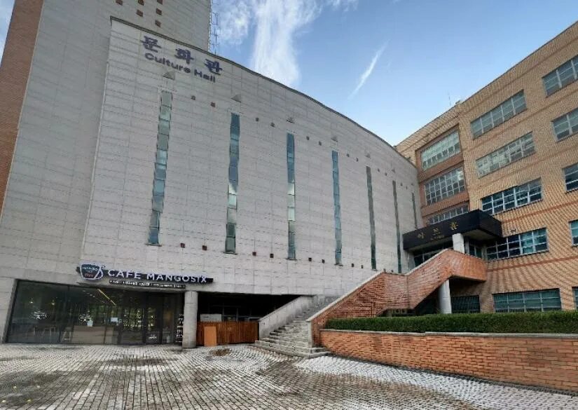 Ленинградский проспект д 17 международный университет. Москва улица сретенка 28 университет правительства москвы. Москва улица сретенка 28 университет правительства москвы. Московский городской университет управления правительства. Гуу университет внутри.