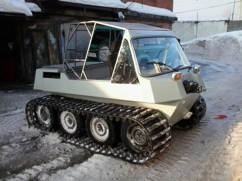 Pin by Frank Boehringer on twin track vehicle Snow vehicles, Vehicles, All-terra