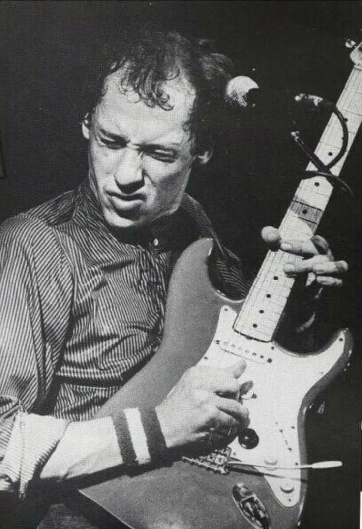Rudiger mark knopfler. Гитарист dire straits. dire straits mark knopfler.
