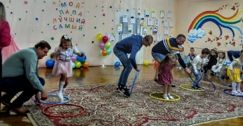 соревнования для детей на 23 февраля. отец в детском саду. день отца в садике мероприятия. конкурсы с папами на празднике в детском саду. мероприятия к дню отца в детском саду.