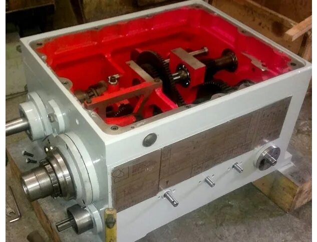 пневмоклапан задней бабки 16к20. бабка 16к20. задняя бабка токарного м500. задняя бабка дип 300. бабка 16к20.