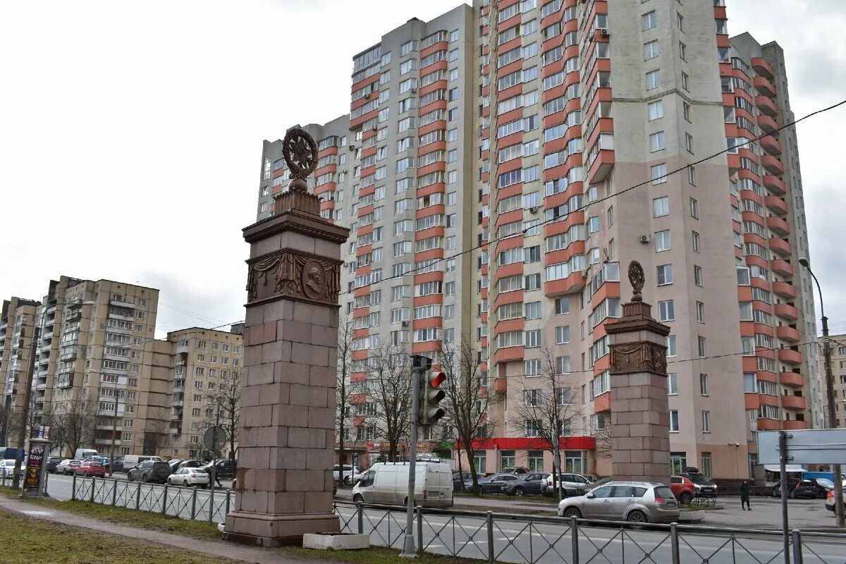 Ул отечественная д 5. Отечественная улица. Улица коммуны санкт-петербург. Отечественная улица 7 санкт-петербург. Отечественная улица.