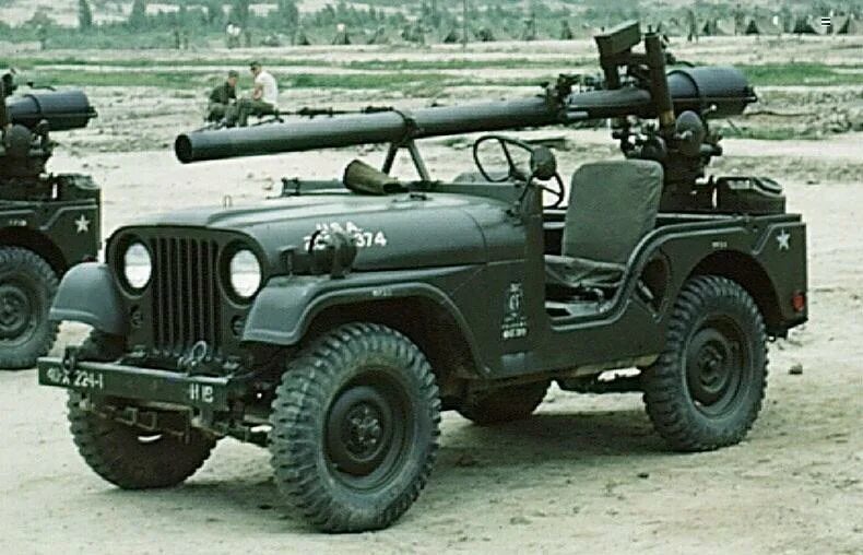 106 мм в м. 106-Мм безоткатное орудие м40. Jeep Willys m38a1 с безоткатным орудием. 106-Мм безоткатное орудие м40 Турции. Джип Виллис с пушкой.