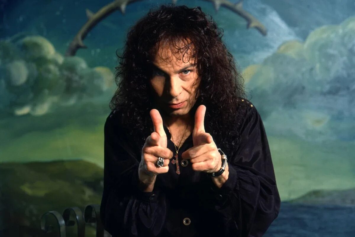 Dio текст. Ронни дио. Ronnie James Dio.