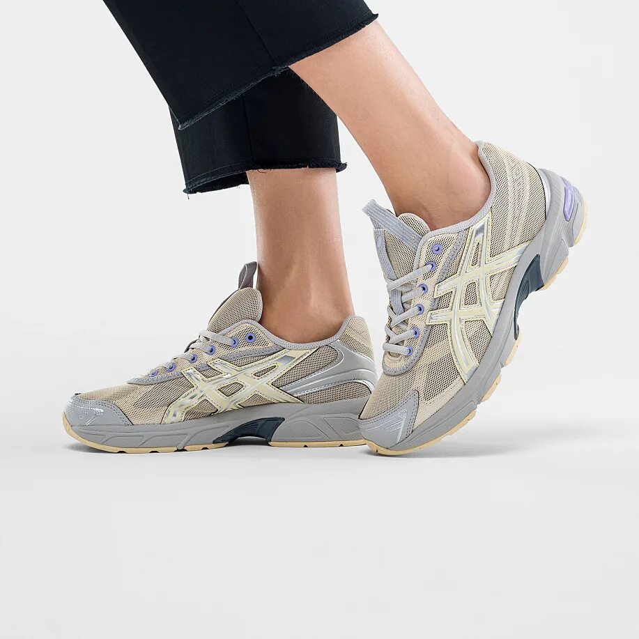 ASICS ub2-Gel 1130. Асикс ub2-s Gel -1130. ASICS Gel 1130 женские. ASICS Gel 1130 Beige :).