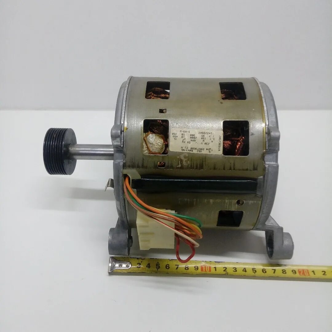 Электродвигатель 990201 /4 от стиральной машины. 20. Мотор стиральной машины w3240. 65. Двигатель стиральной машины ардо 800.