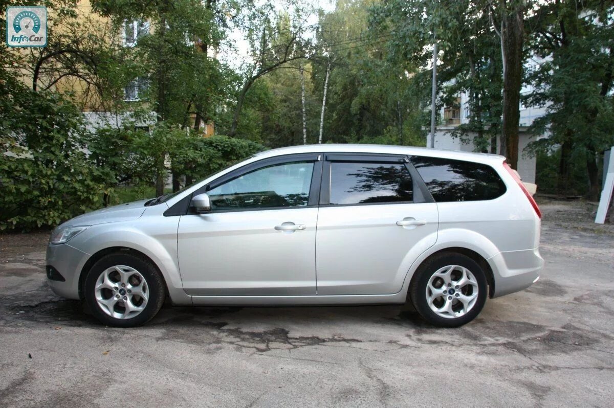 Форд фокус 2010 универсал. Ford Focus 2010 универсал. Ford Focus 2 универсал 2010. Форд фокус, 2010 год универсал серебристый. Форд фокус универсал 2010 дизель.