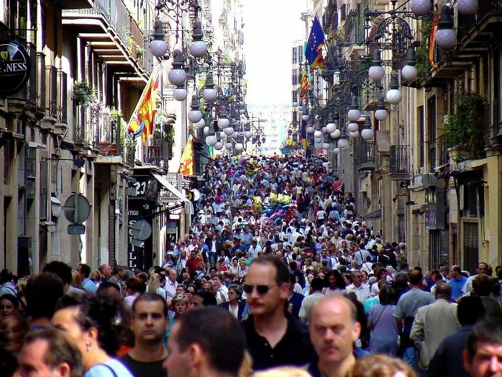 Сколько живет в испании. Численность народа Испании. Население Испании население Испании. Население Испании 1996. Население Испании 20 век.