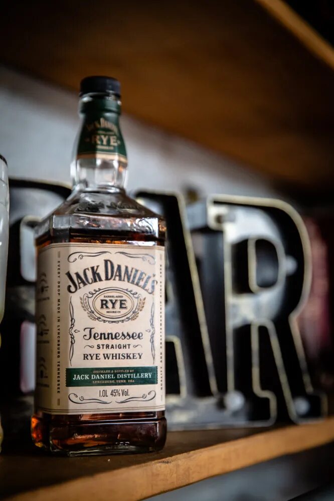 Завод виски Джек Дэниэлс. Виски Jack Daniels Rye. Виски Джек Дэниэлс Rye. Виски американский Джек Дэниэлс Теннесси. Как отличить джек