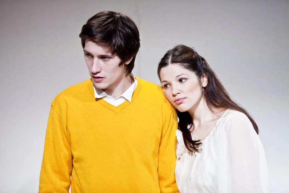 Владимир гуськов сын вележевой. Дмитрий алексеевич гуськов. Алексей гуськов и лидия вележева с сыновьями. Дмитрий алексеевич гуськов. Алексей гуськов семья.