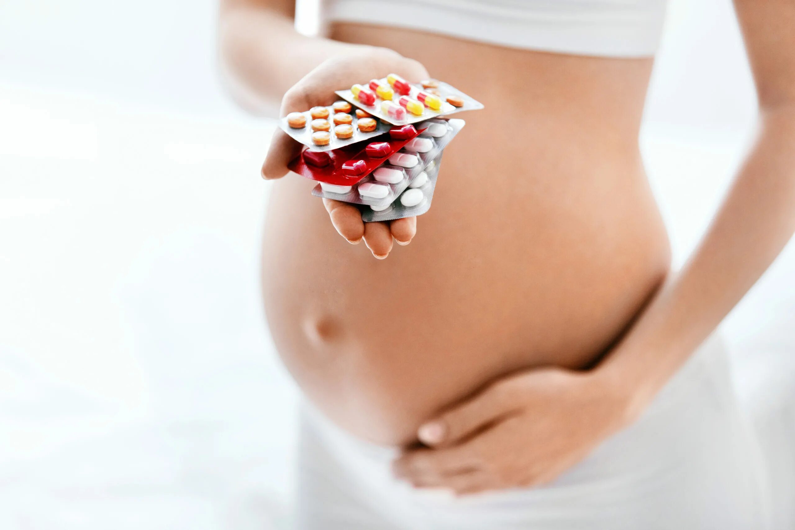 Лучший подарок для женщины это беременность. Витамины для беременных.