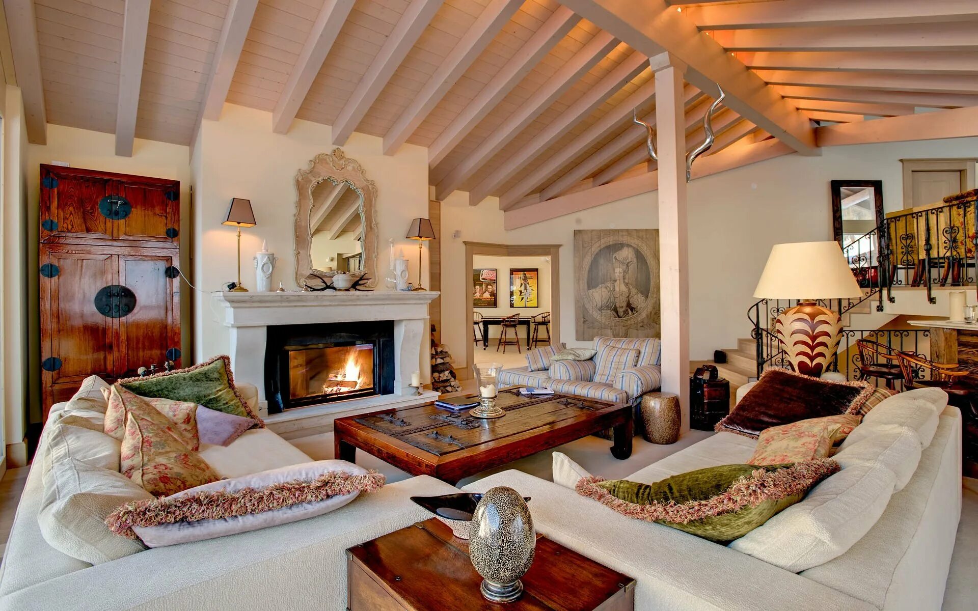 уютный интерьер. уютный домашний интерьер. д уютная. загородный дом интерьер. осенний интерьер.