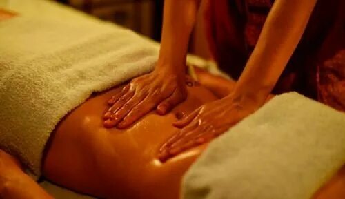 Slim massage. Тайский слим массаж. Slim-massage тайский что это такое. Тайский антицеллюлитный массаж. Медовый массаж.
