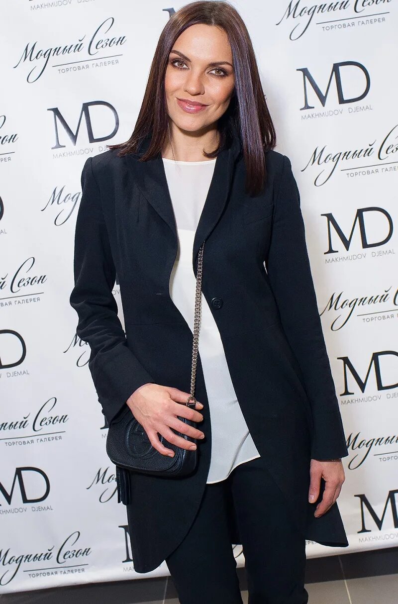 ручка биография