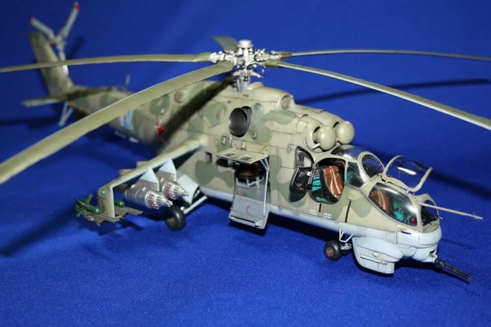 Вертолет ми24 1:48. Ми-24 вертолёт Revell 1/48. Ми-24 вертолёт модель звезда. Ми-24 крокодил. Обзоры сборных моделей
