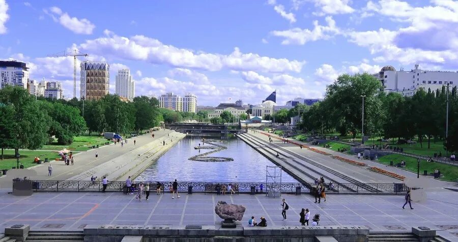 Київ (2015). Восход над Оболонью