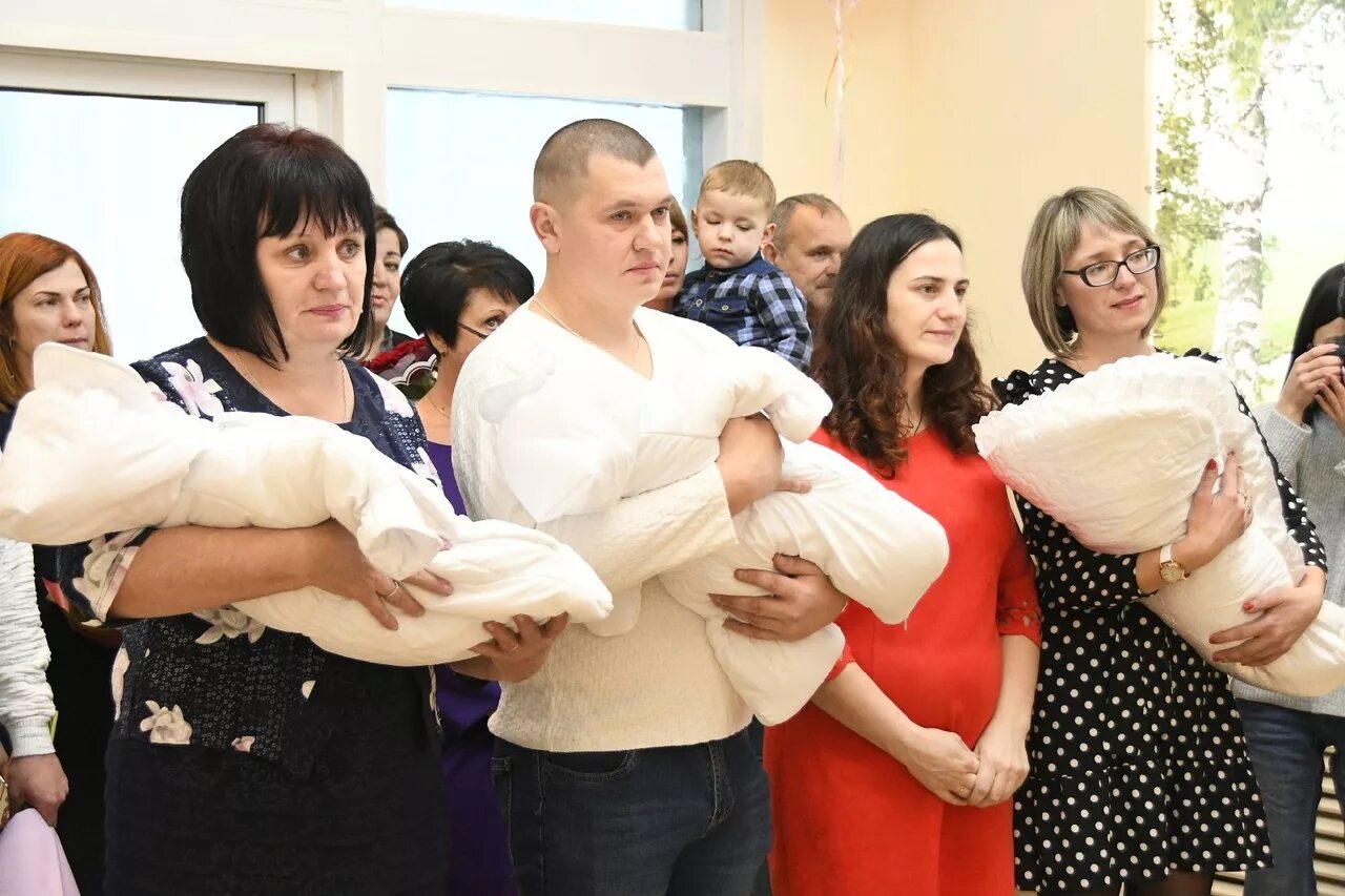 фото 2021 года выписки из перинатального центра рязани. каюмова из перинатального. мать пашиняна. тройня липецк. нина курбанова чебоксары.