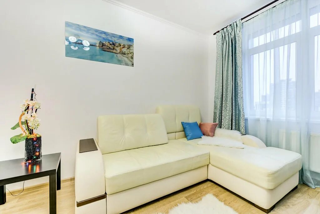 Авито квартиры посуточно в санкт-петербурге. Квартира в новосибирске снять посуточно циан. Квартира в новосибирске снять посуточно циан. Снять квартиру краснодар циан. Аренда омск.