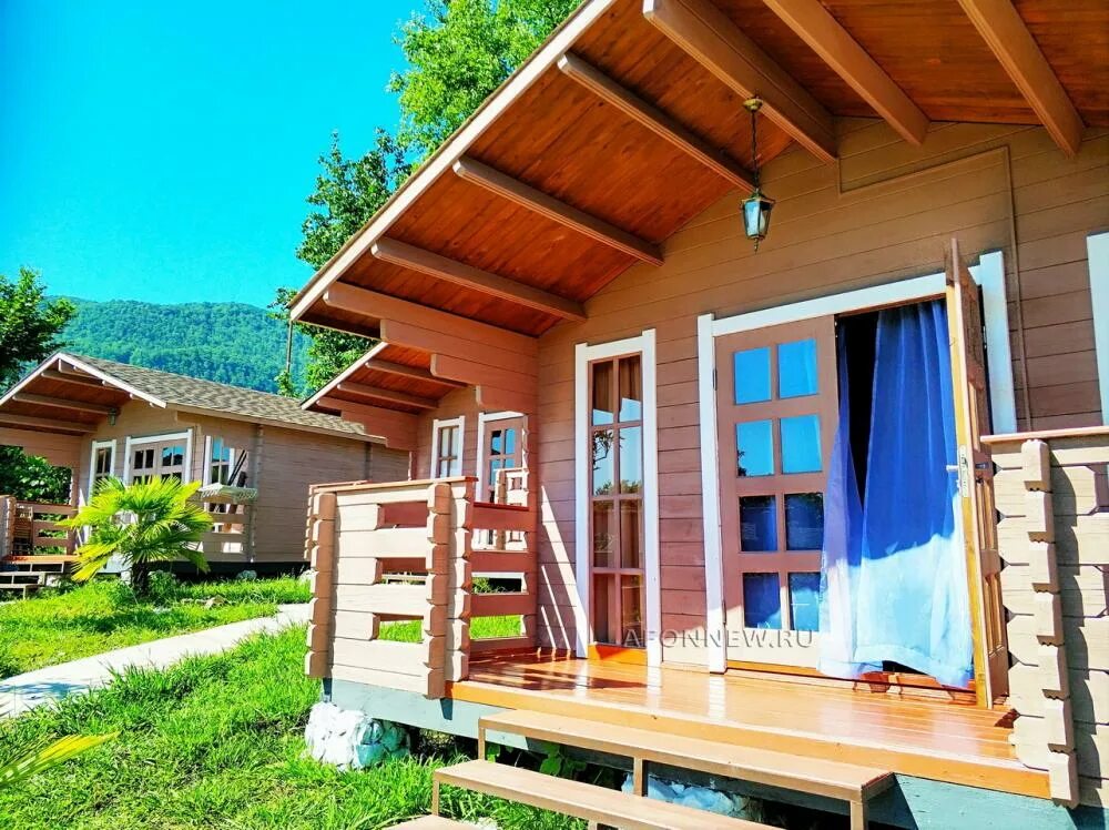 Морская ул братьев дзяпш-ипа 7 гагра абхазия. Гранд отель абхазия цандрипш. Гостевые дома абхазии на берегу моря. Лдзаа лидзава. Отель аль маре пицунда.