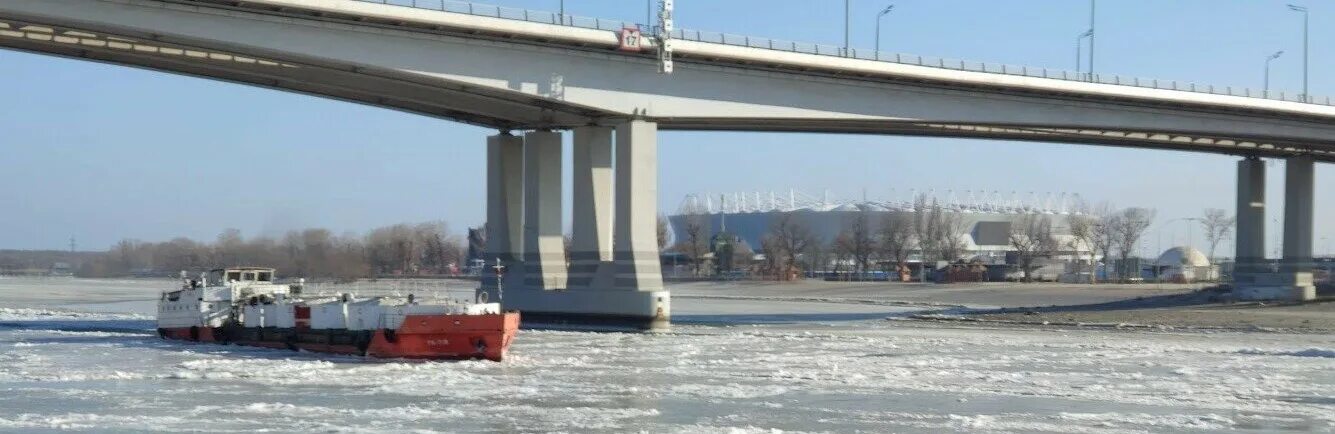 Температура воды в реке дон в ростове. Река Дон судоходство. Судоходство на Дону. Вода в Ростове на Дону. Дамба в Ростове на Дону сейчас 2023.