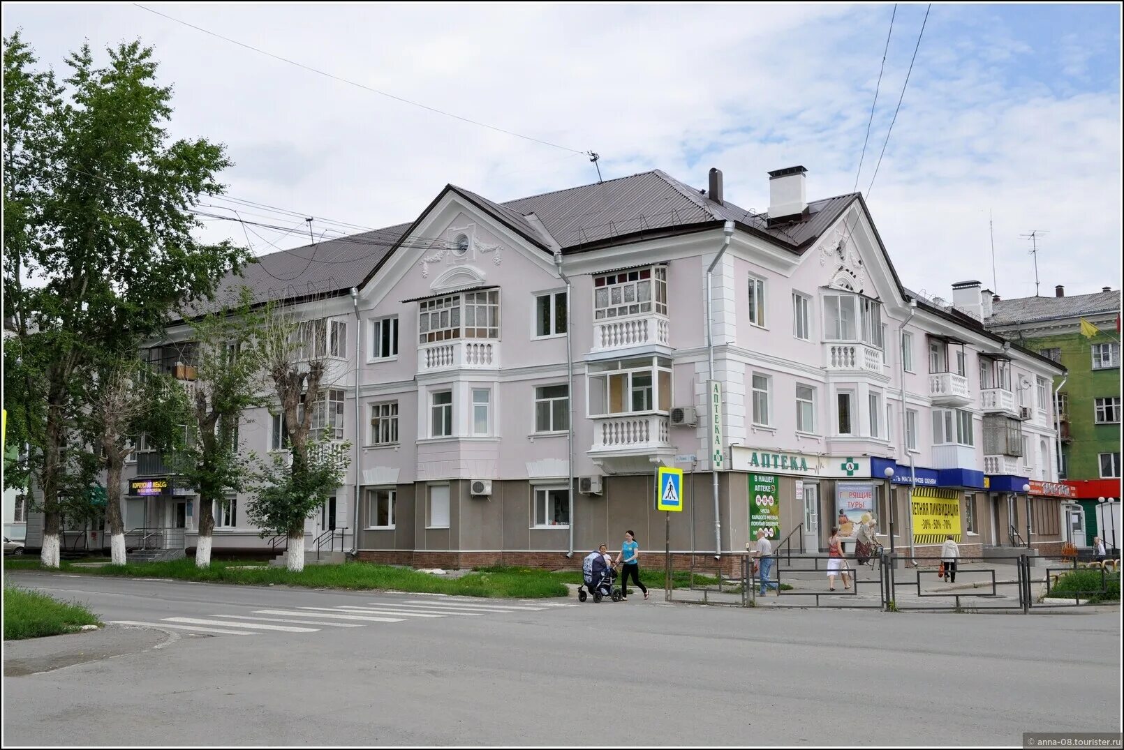 Хохрякова 35 полевской. Коммунистическая 1 полевской. Полевской город. Полевской площадь ленина. Г полевской улица хохрякова 31.