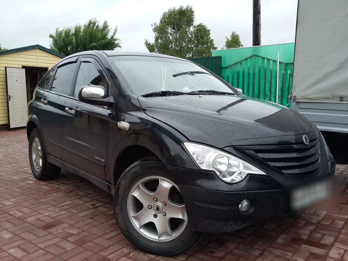 Саньенг актион 2007. SSANGYONG Actyon 2007 черный. SSANGYONG Actyon 1. SSANGYONG Actyon 1 поколения.