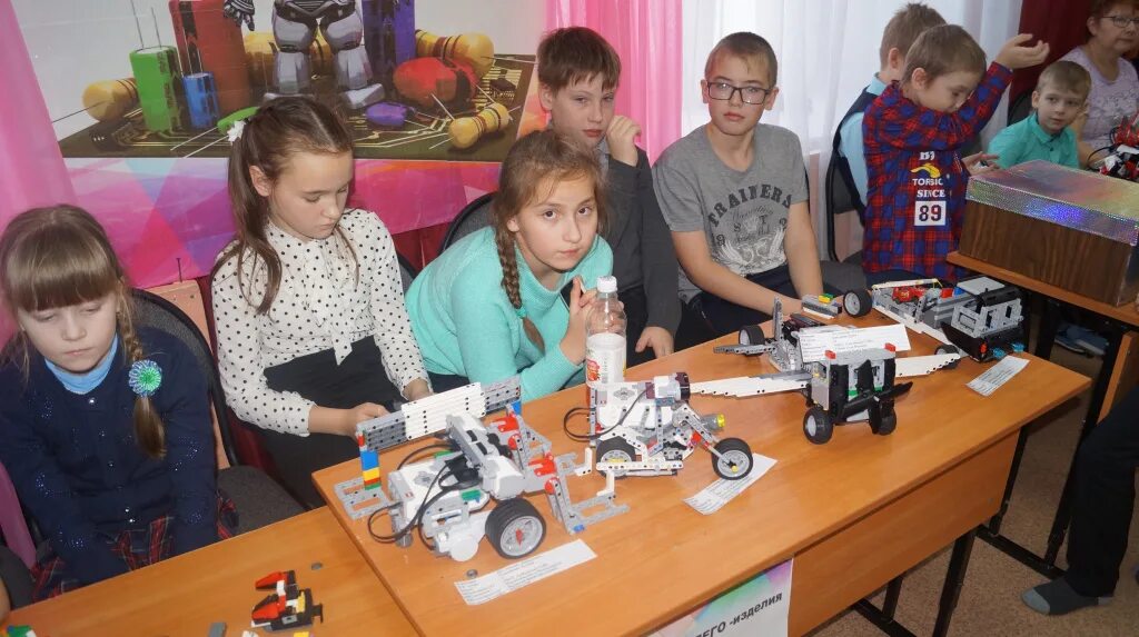 конкурсы технической направленности для школьников. робототехник профессия. технического творчества учащихся. проекты техническое творчество. техническое моделирование для детей.