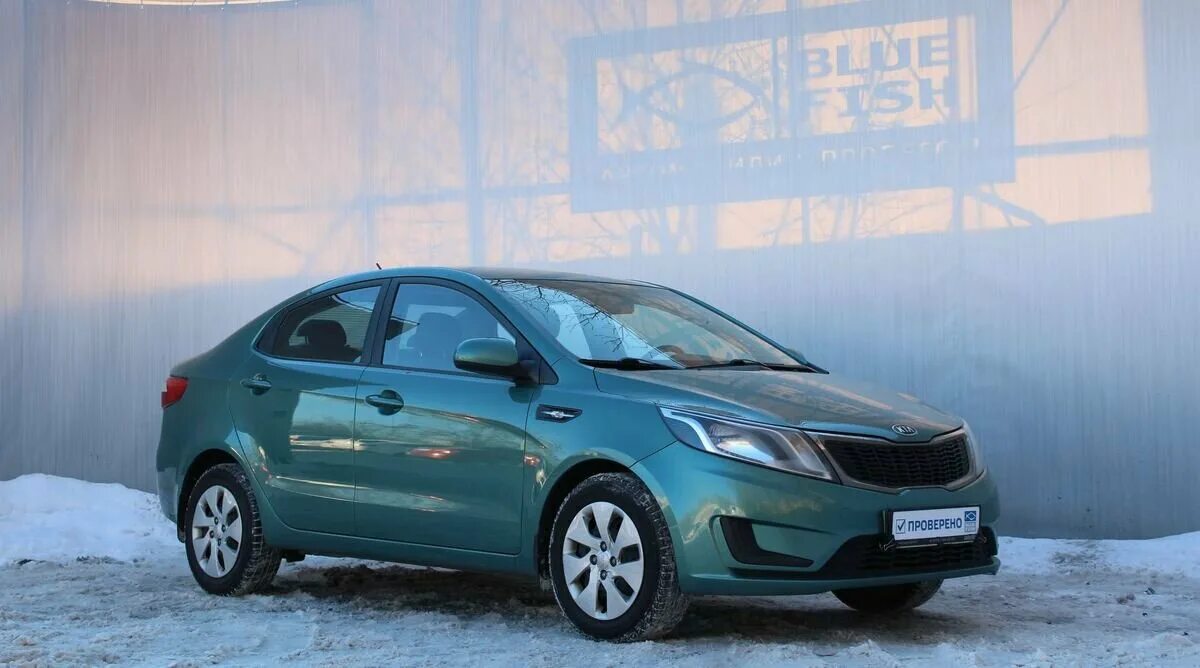 Купить авто с пробегом кия рио. Kia Rio 2012 1,4. Kia Rio 2012 1.4 механика. Киа Рио зеленая 2012. Киа Рио 3 зеленая.