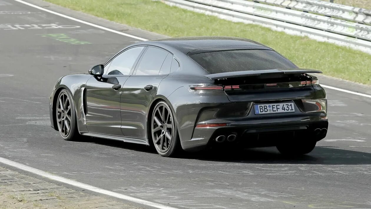 Купить порше 2024. Porsche Panamera 2024. Porsche Panamera 2024 New. Panamera 2024 New. Porsche Panamera 2024 New model.