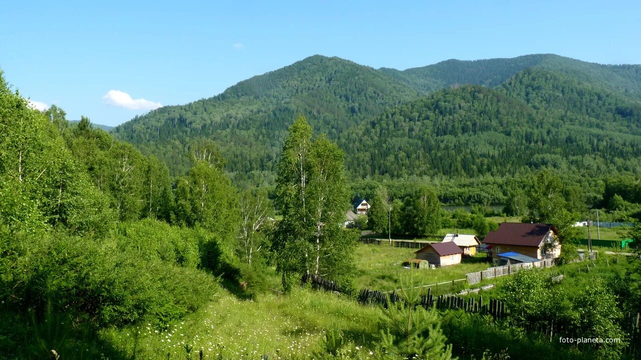 Большая речка ермаковское. Поселок большая речка Ермаковский район. Красноярский край Ермаковский район поселок большая речка. Село большая речка Ермаковского района Красноярского края. Деревня большая речка Ермаковского района Красноярского края.