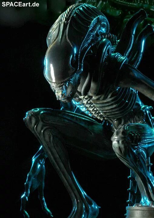 Alien androids